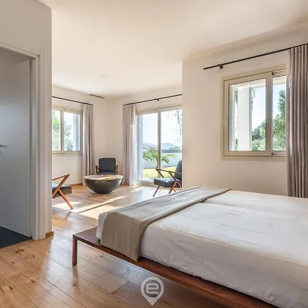 Golden Dunes Luxury Villa - Porto Pino Beach