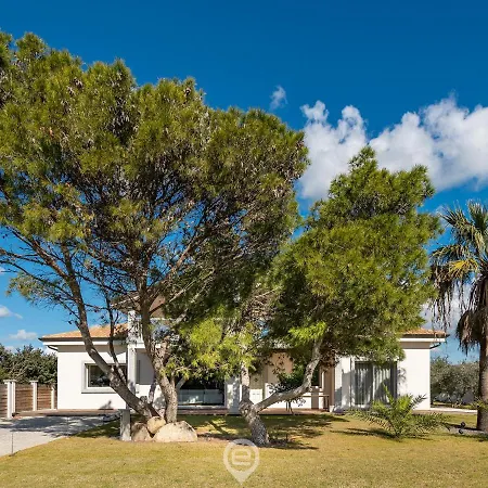 فيلة Golden Dunes Luxury Villa - Porto Pino Beach